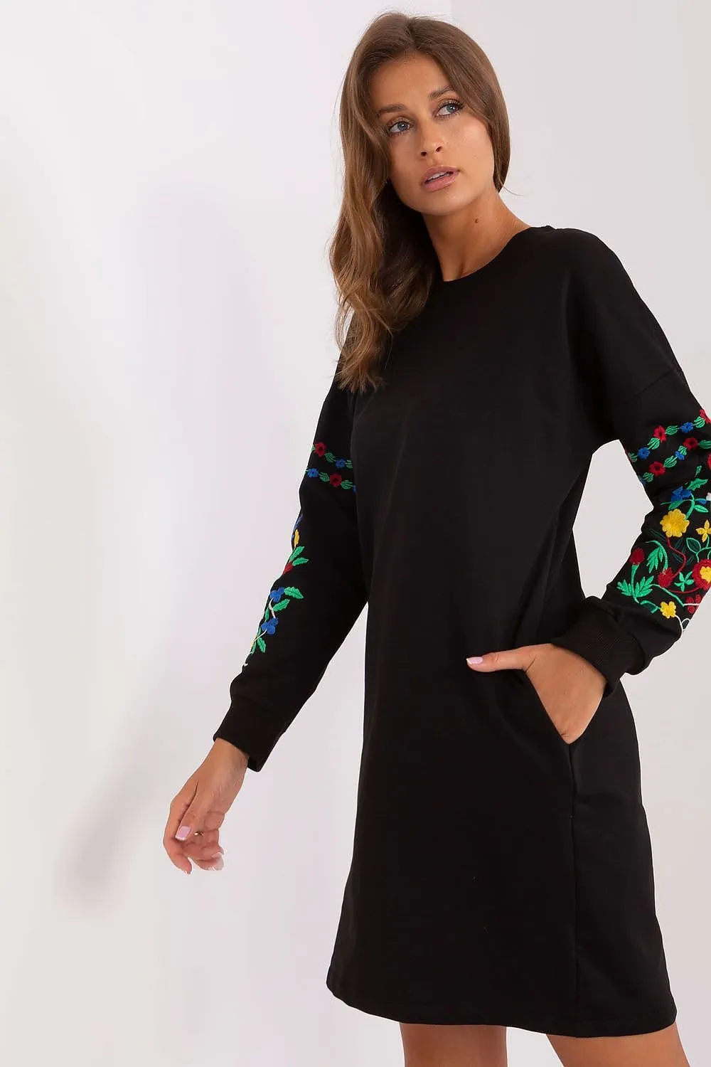 Embroidery Sweat Black Daydress