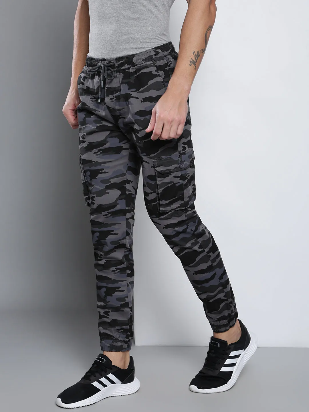Men's Straight Fit Cotton Cargo Joggers (Natural Grey)