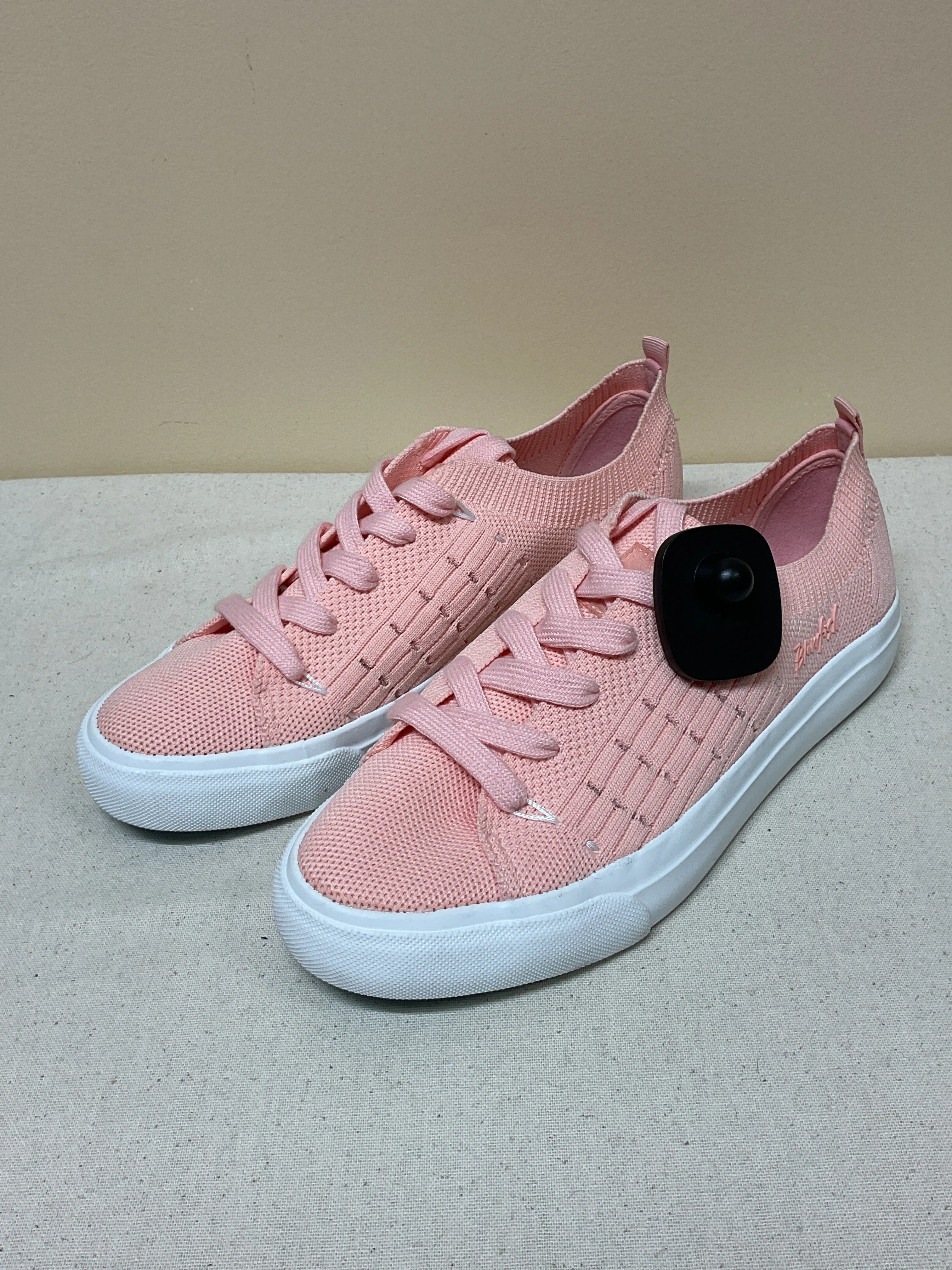 Shoes Flats By Blowfish In Pink, Size:7.5