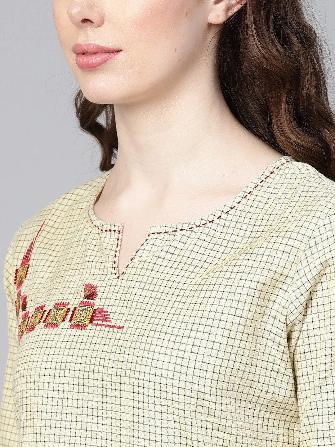 Women Beige & Black Straight Kurta